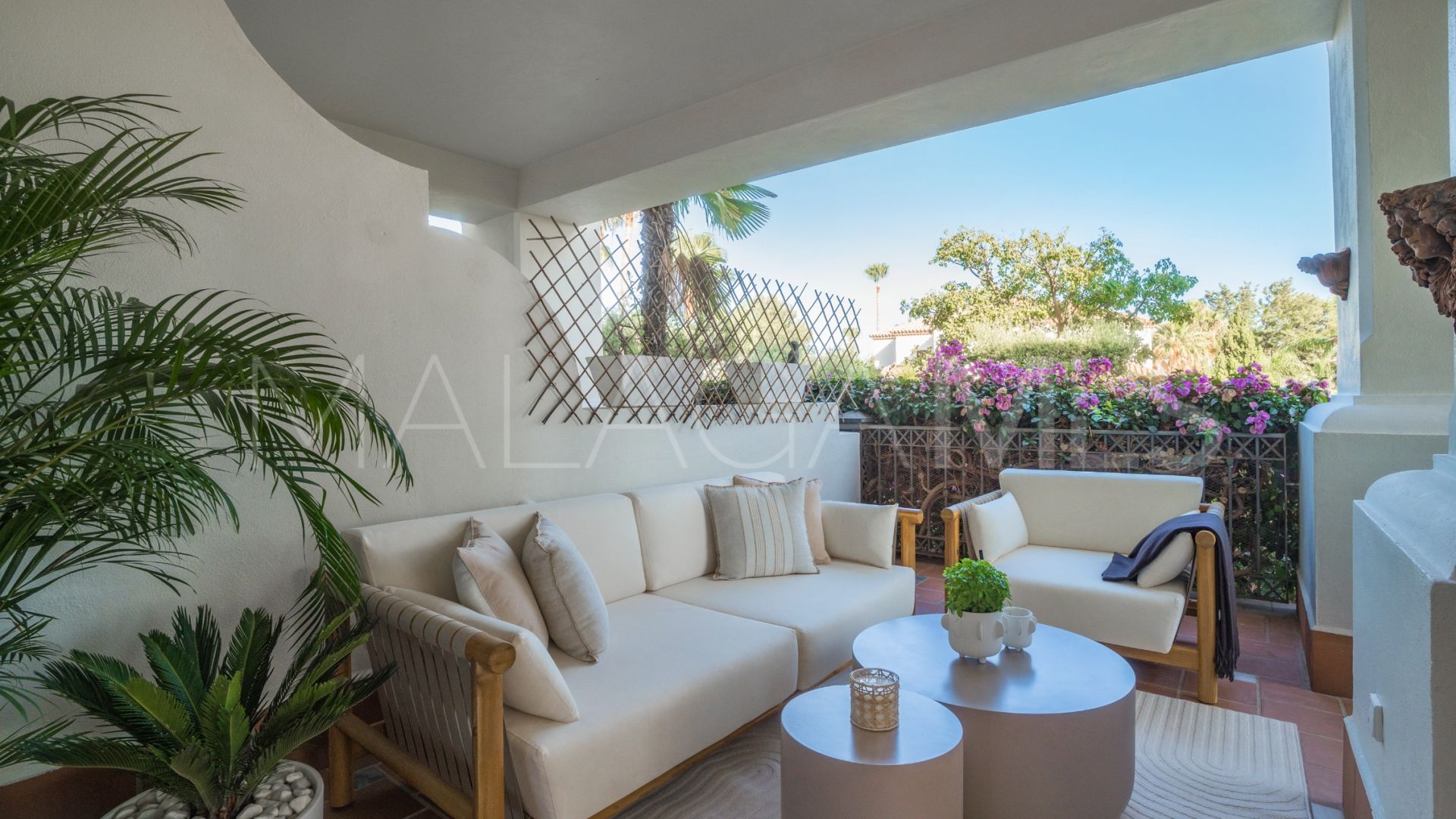 Apartamento planta baja a la venta in Altos Reales de 3 bedrooms