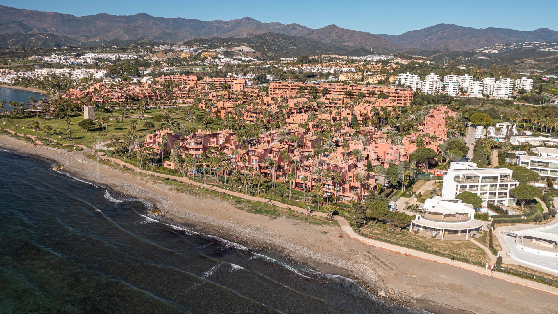 3 bedrooms ground floor apartment in Almenara Beach for sale
