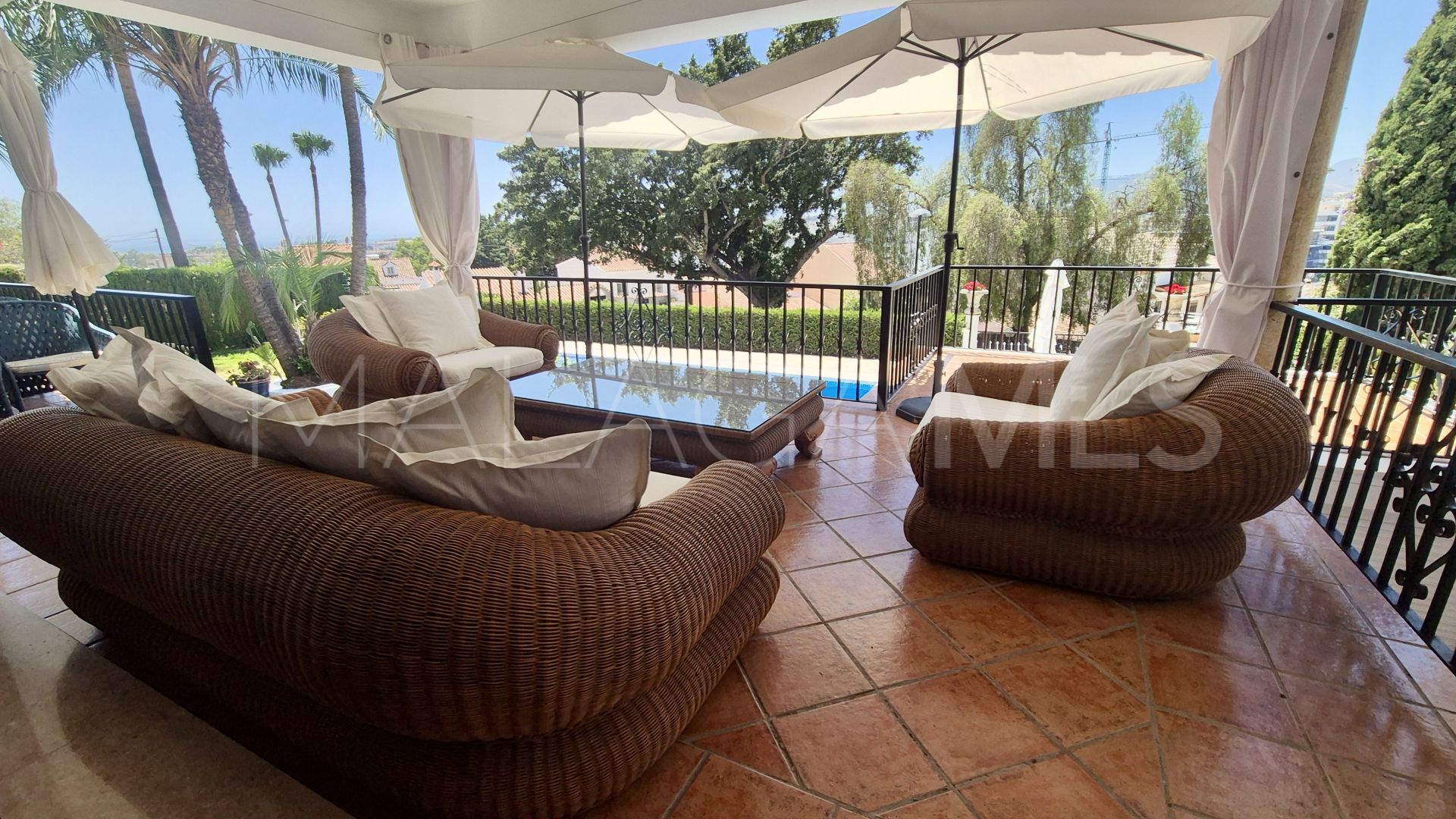 Villa for sale in La Campana