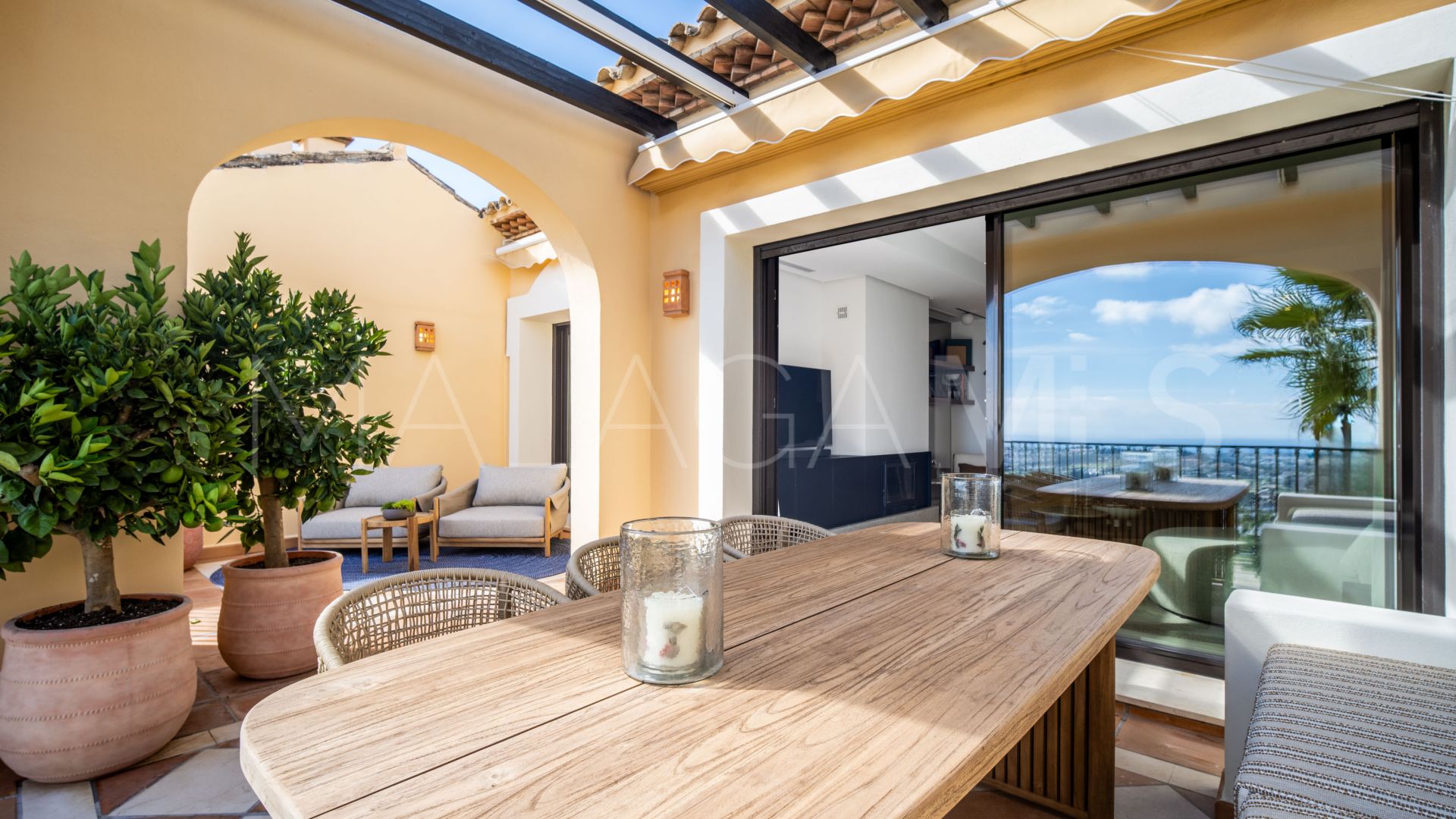 For sale penthouse in El Herrojo