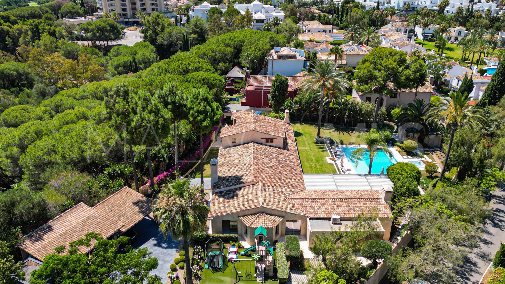 Marbella Este, villa for sale de 6 bedrooms