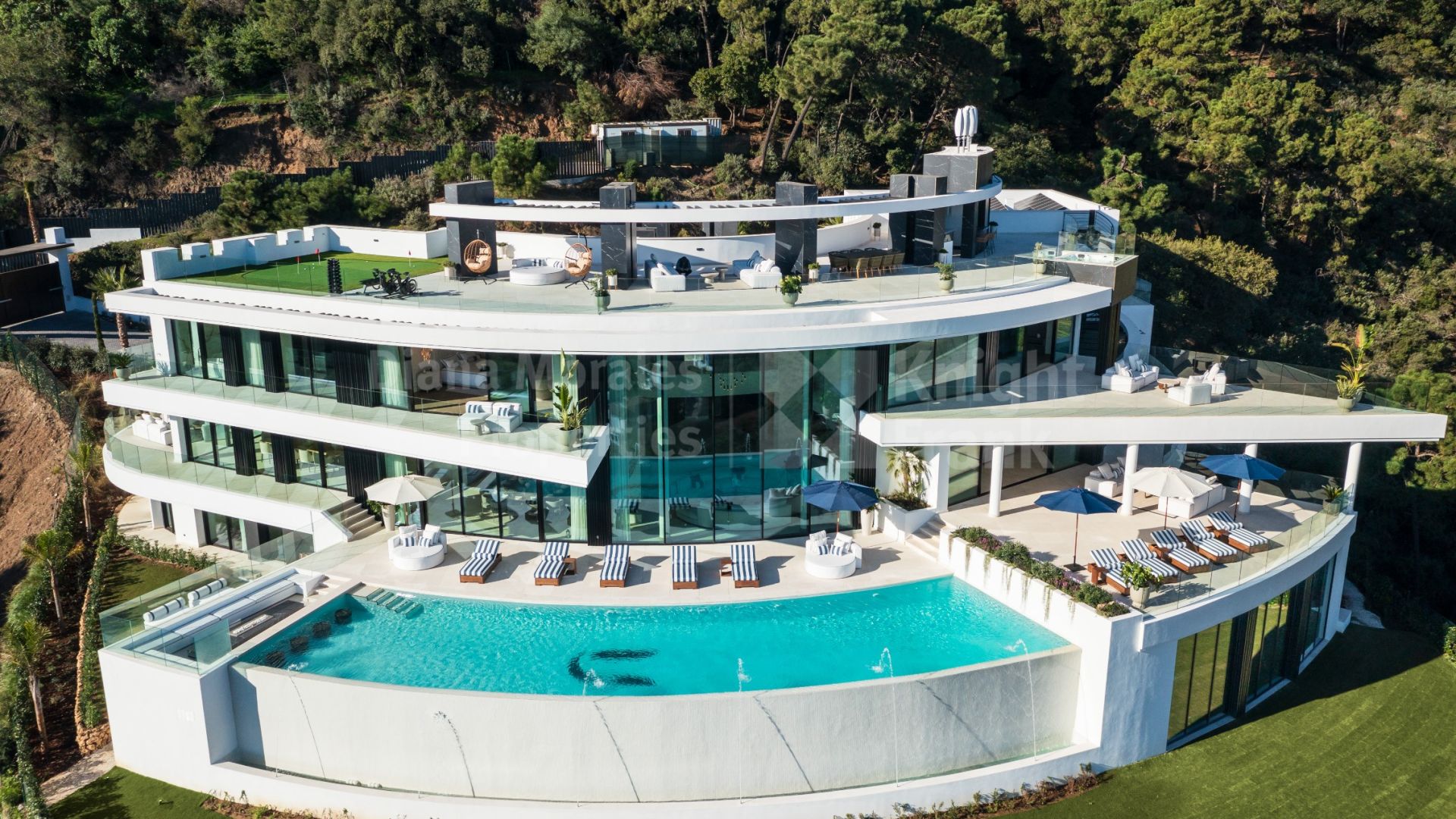 Villa El Único, impresionante mansión en La Zagaleta