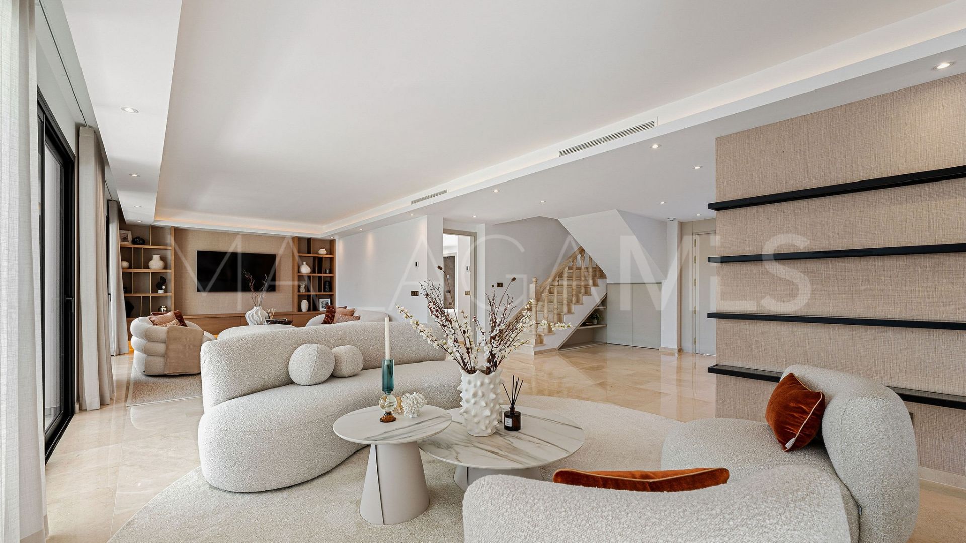 Atalaya de Rio Verde, villa for sale with 5 bedrooms