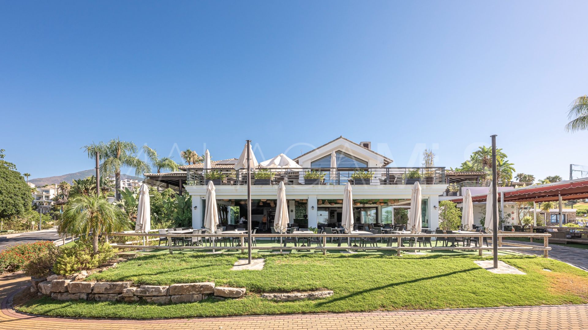 Villa for sale in Los Arqueros