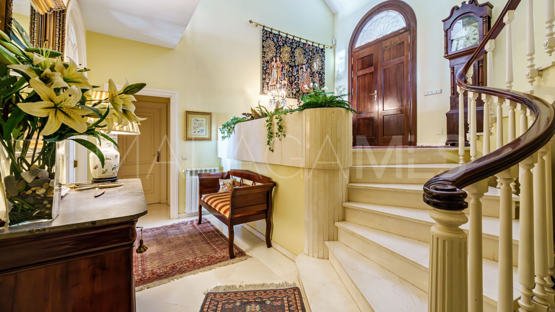 Villa for sale in El Limonar