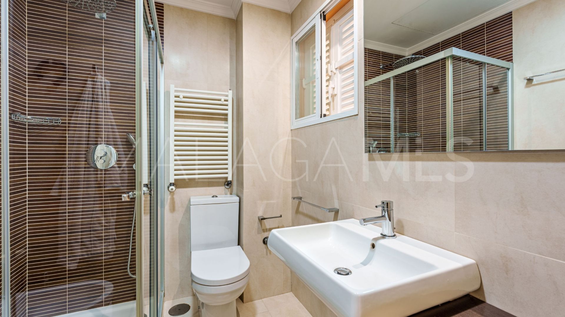 Villa for sale in El Limonar
