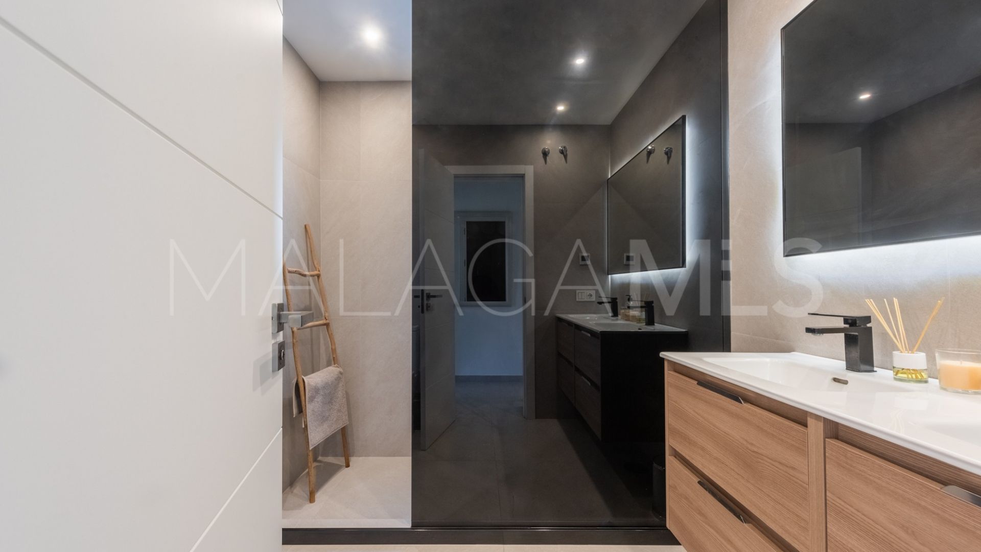 Se vende villa de 4 bedrooms in Guadalmina Alta
