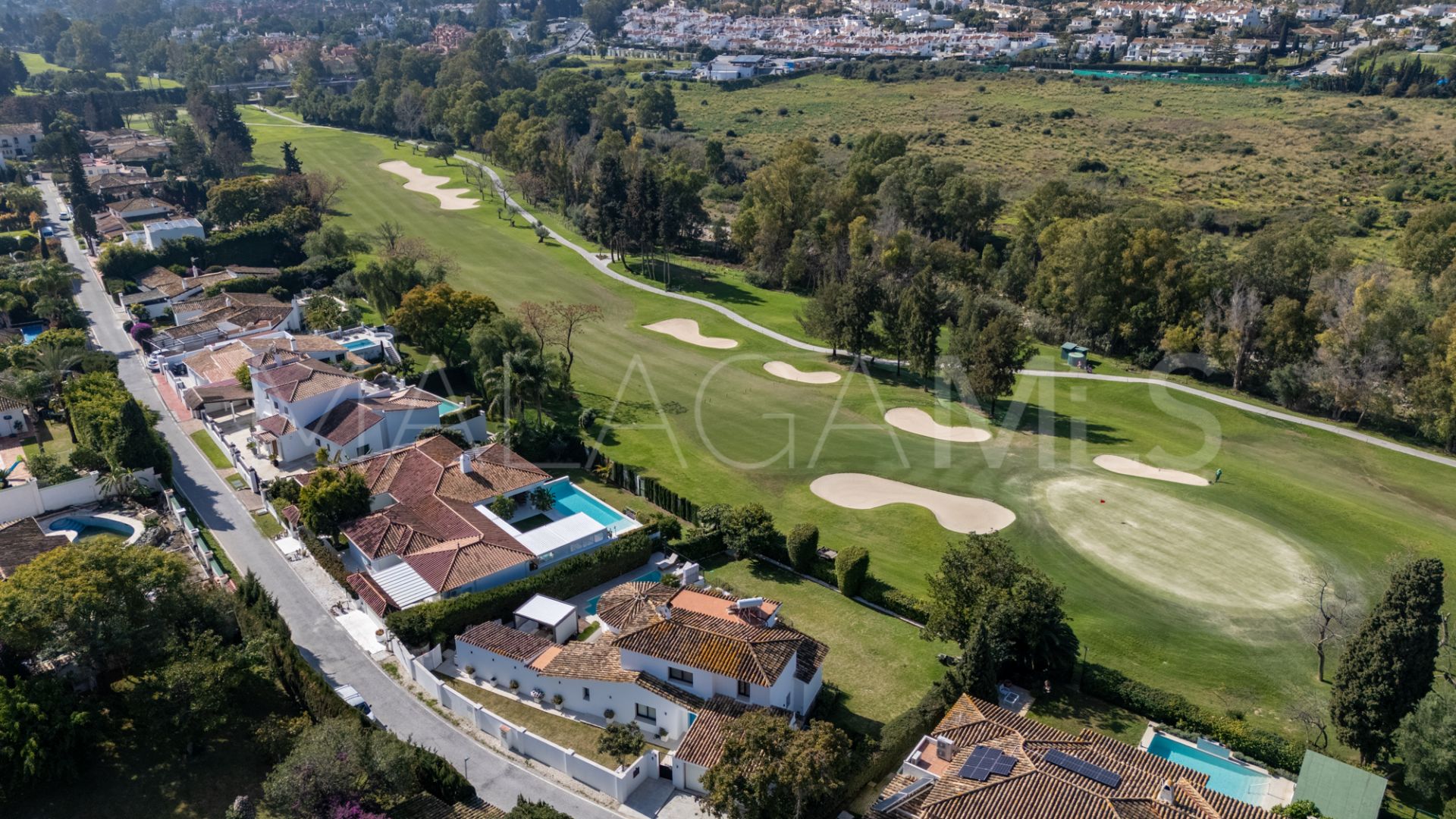 Se vende villa de 4 bedrooms in Guadalmina Alta
