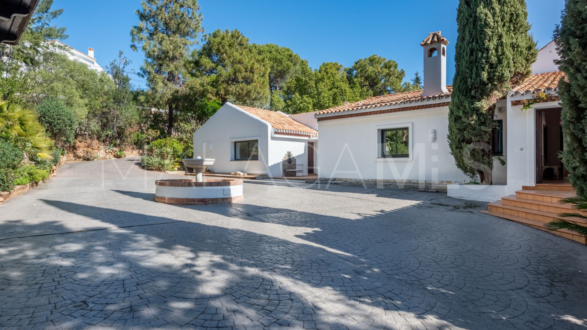 Villa for sale in El Madroñal