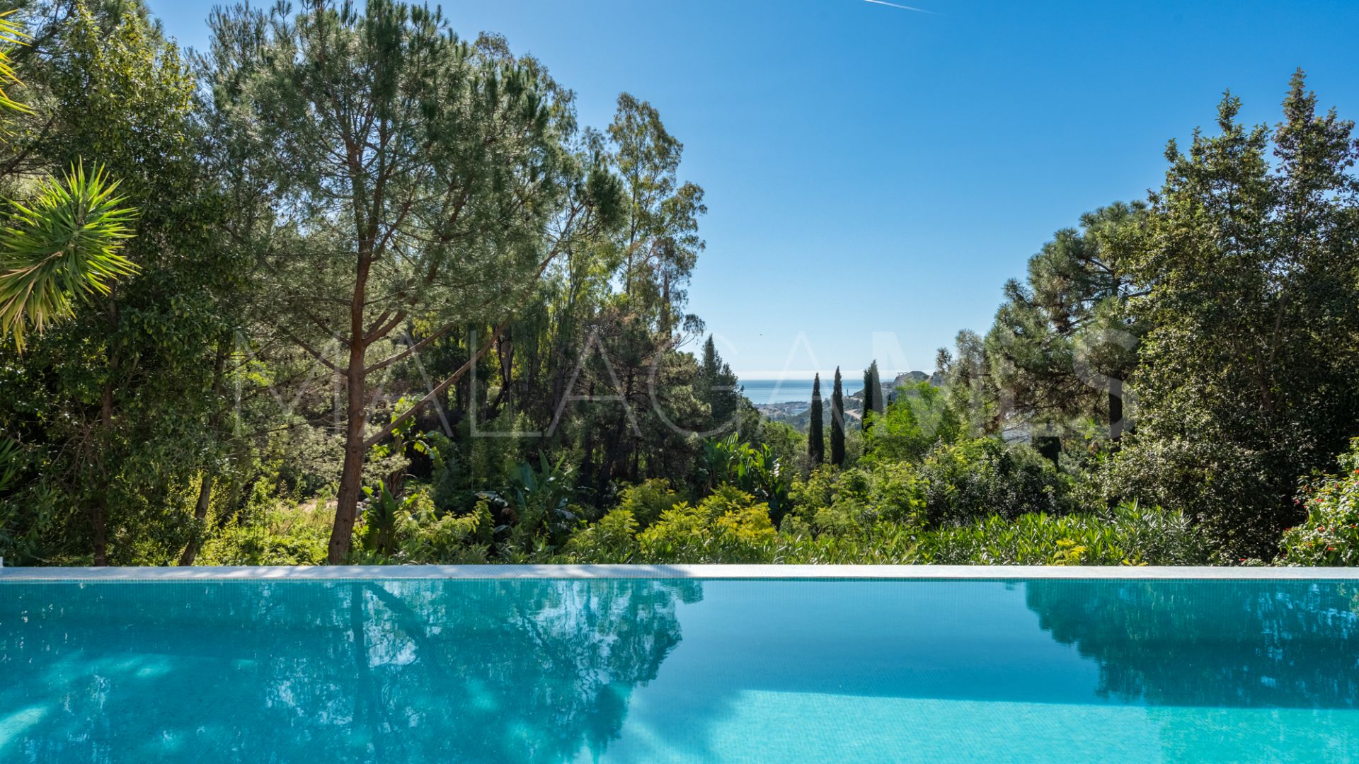 Villa for sale in El Madroñal