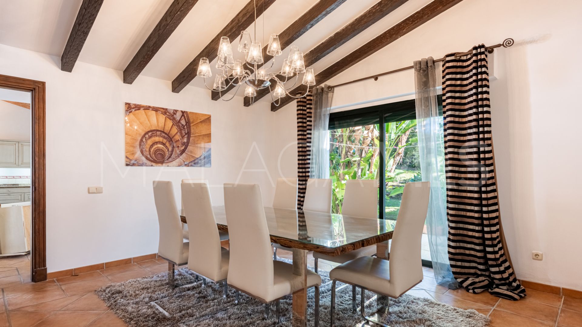 Villa for sale in El Madroñal