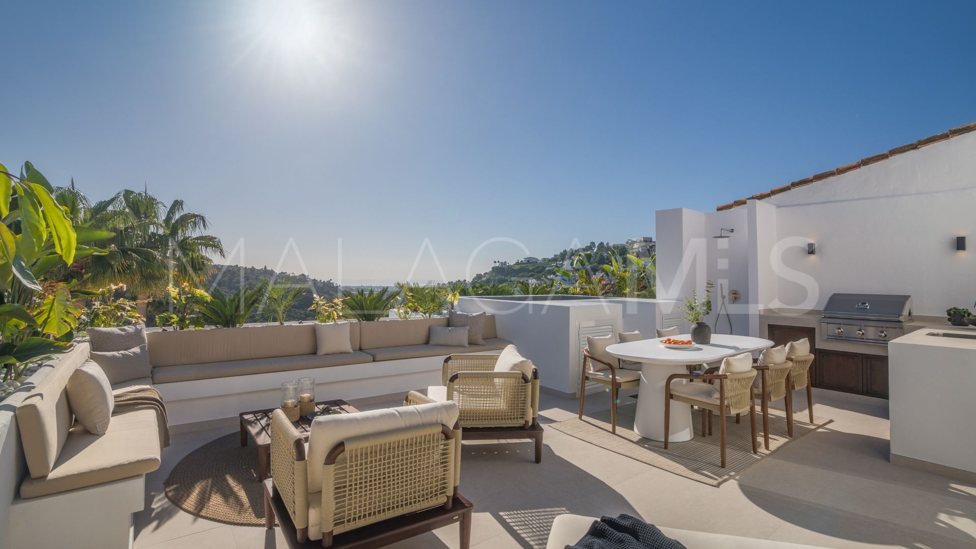 Buy 4 bedrooms duplex penthouse in Lomas de La Quinta