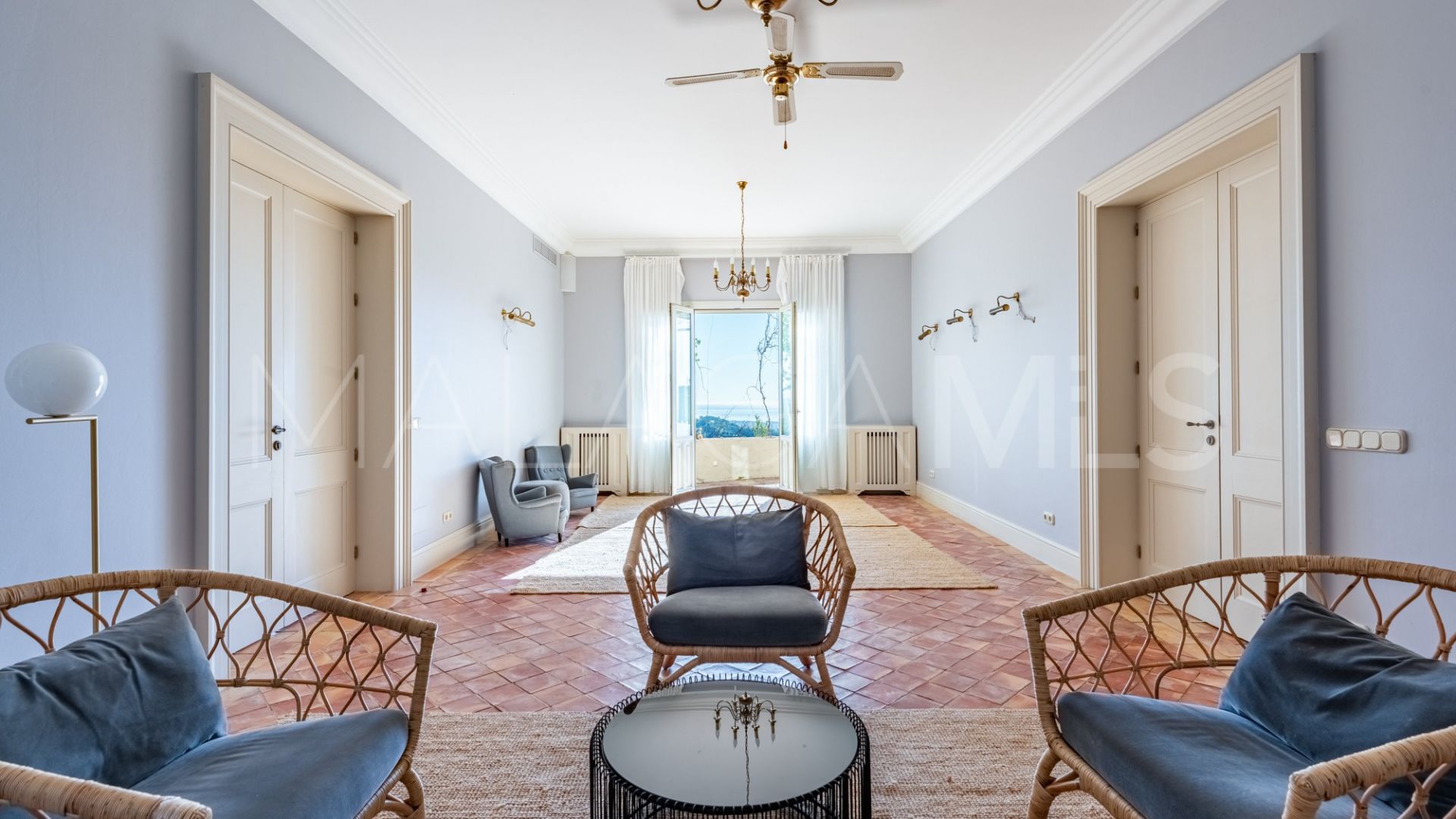Villa for sale in El Madroñal