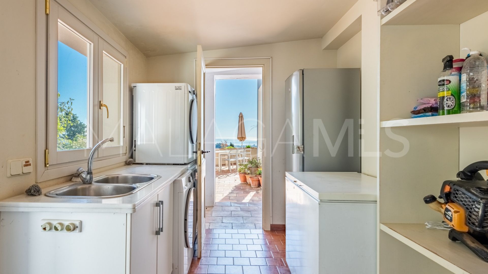 Villa for sale in El Madroñal