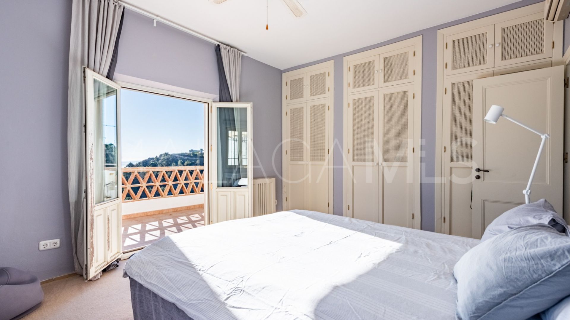 Villa for sale in El Madroñal