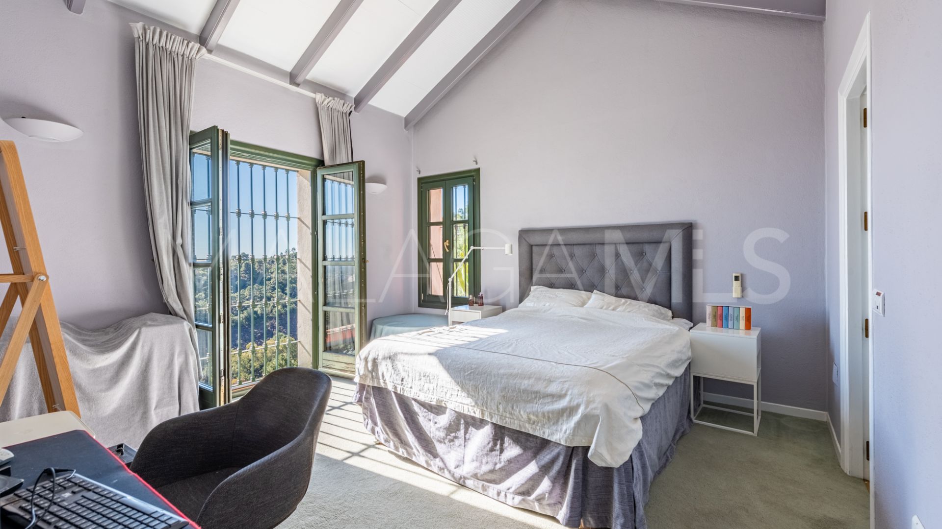 Villa for sale in El Madroñal