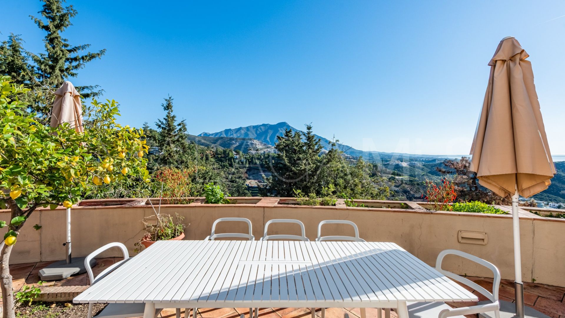 Villa for sale in El Madroñal