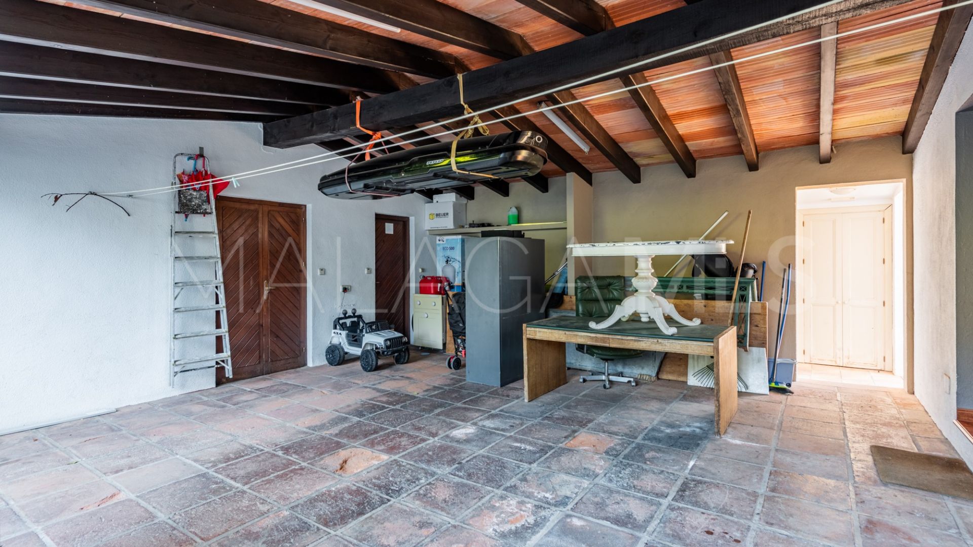 Villa for sale in El Madroñal