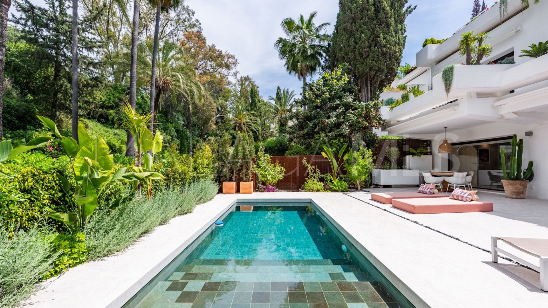 For sale Kings Hills ground floor duplex with 3 bedrooms