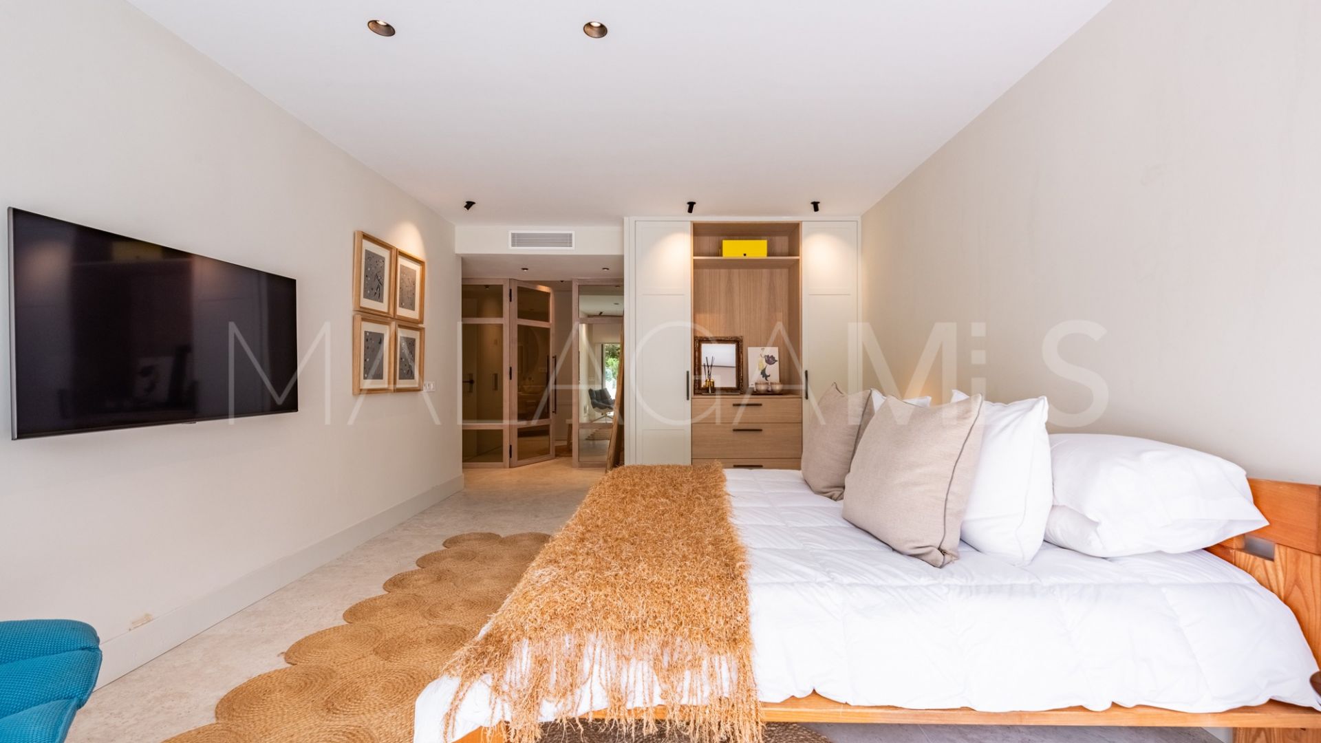 For sale Kings Hills ground floor duplex with 3 bedrooms