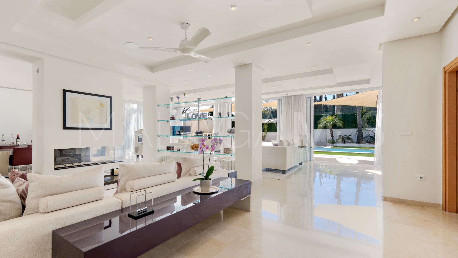 Villa for sale in Guadalmina Alta