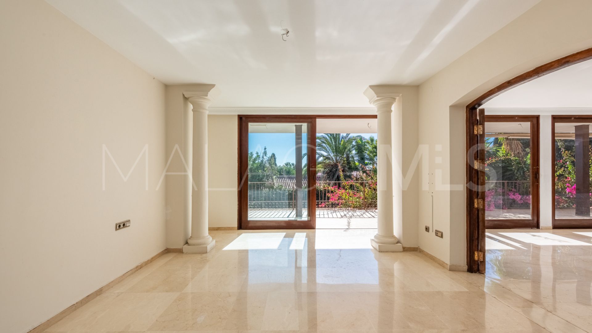 Villa for sale in Rocio de Nagüeles