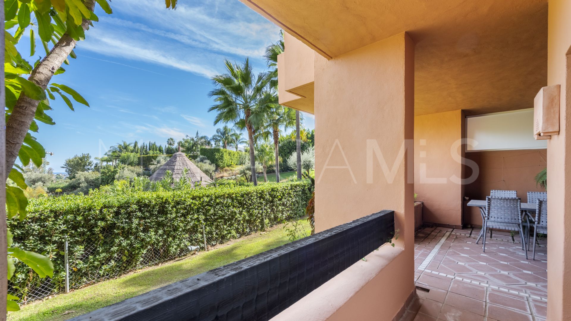 Erdgeschosswohnung for sale in La Cerquilla