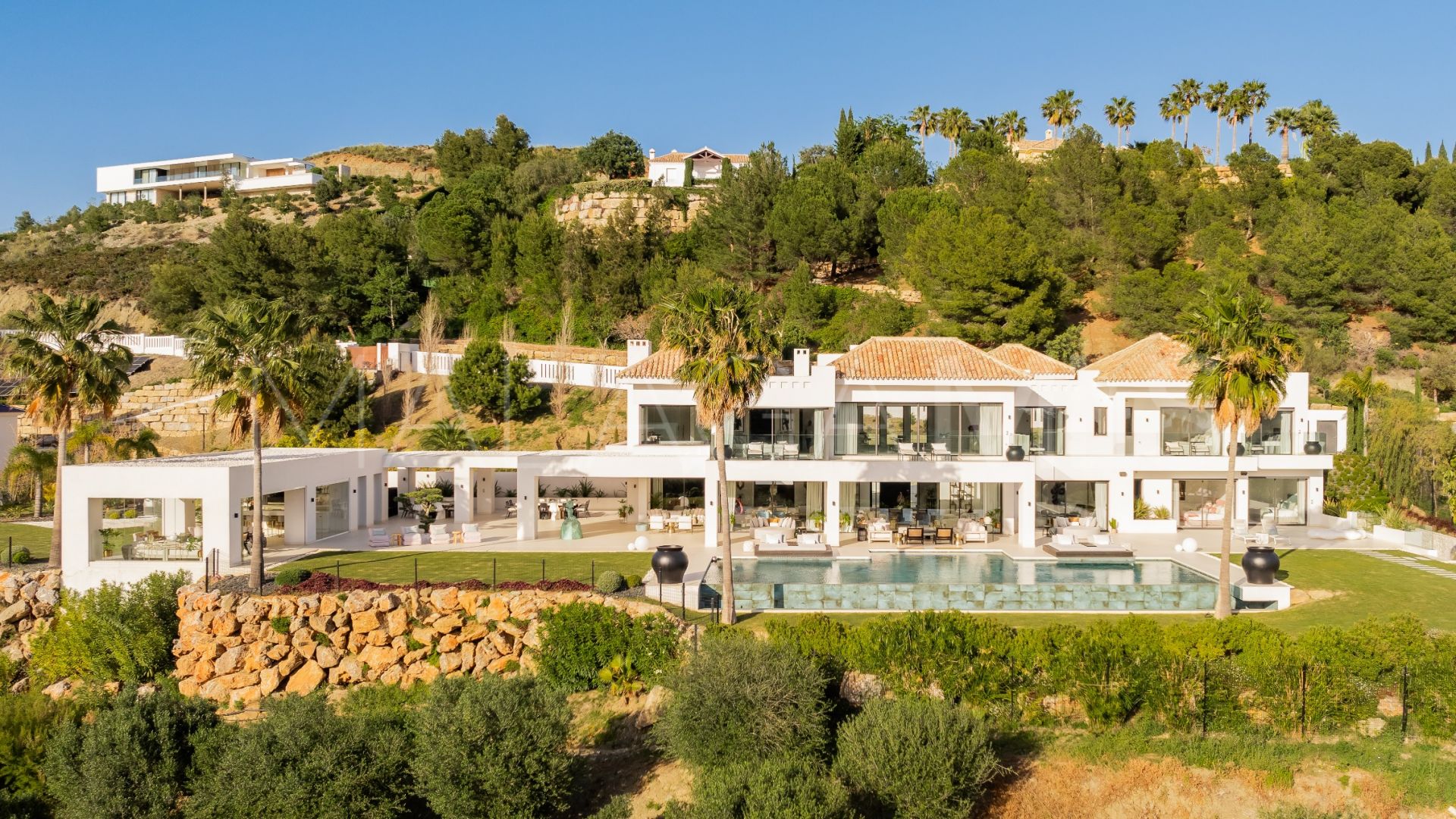 Villa for sale in Marbella Club Golf Resort with 7 bedrooms