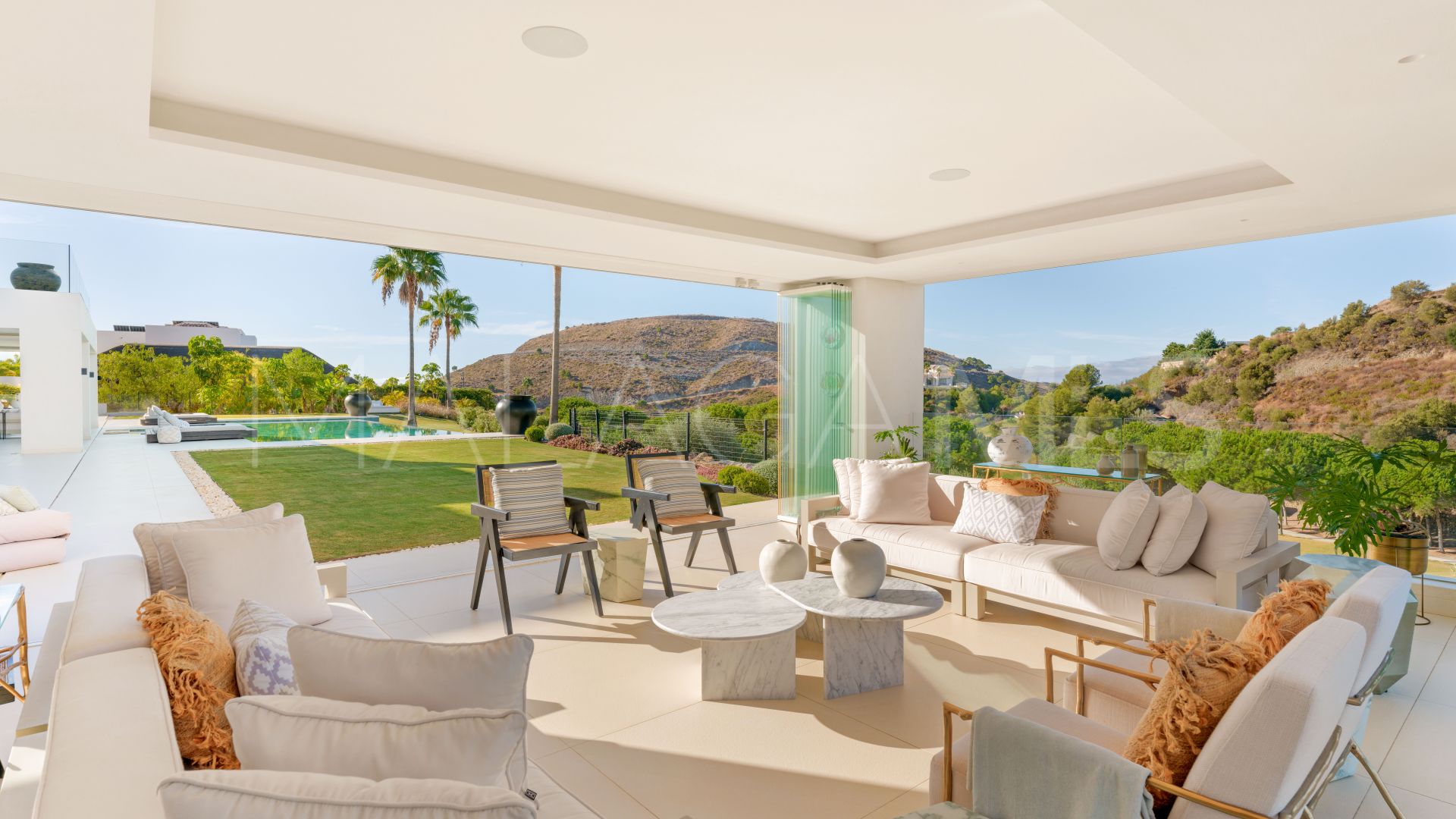 Villa for sale in Marbella Club Golf Resort with 7 bedrooms