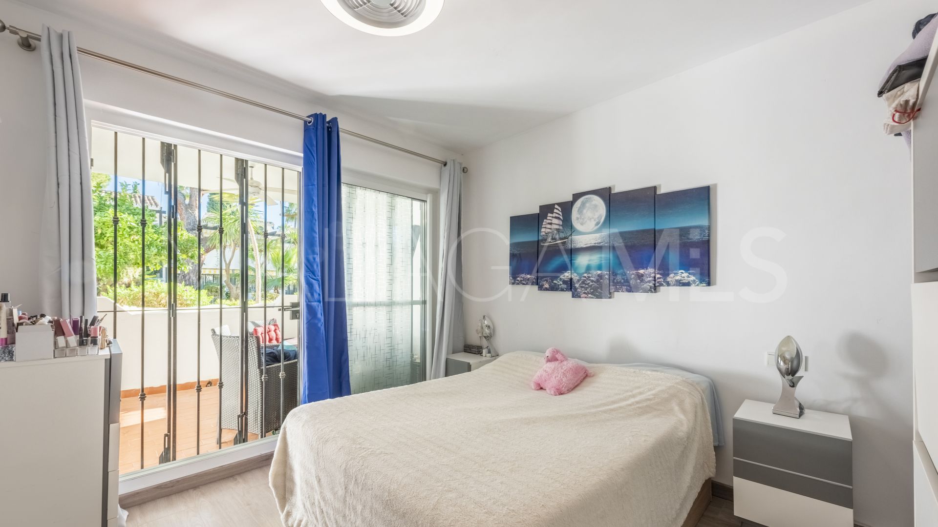 Marbella Golden Mile, apartamento for sale with 3 bedrooms