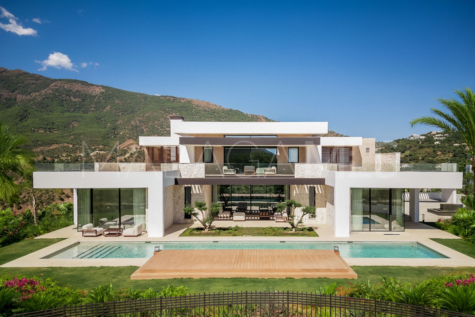 Buy La Zagaleta villa