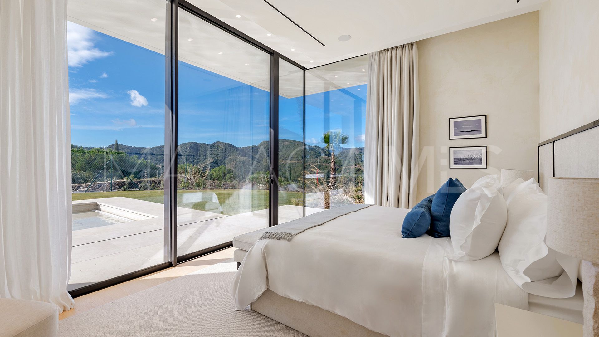 Villa for sale in La Zagaleta