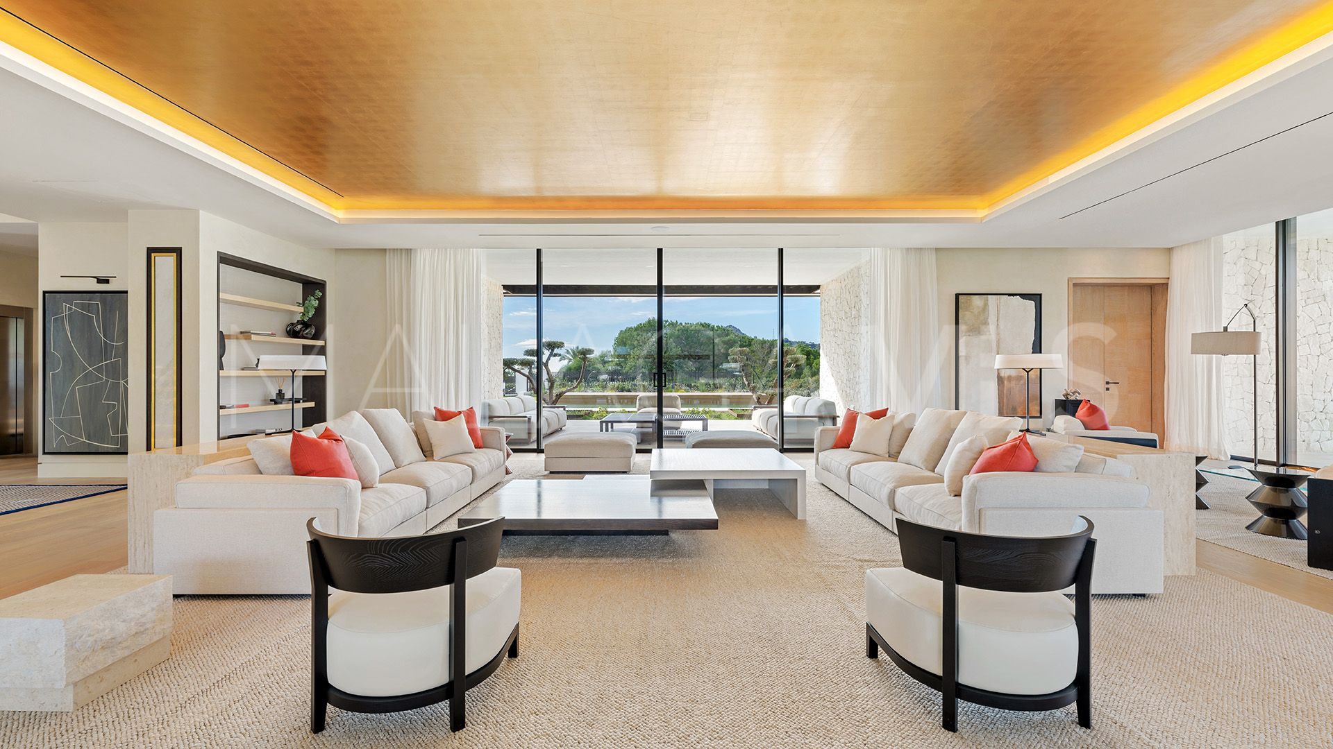 Villa for sale in La Zagaleta