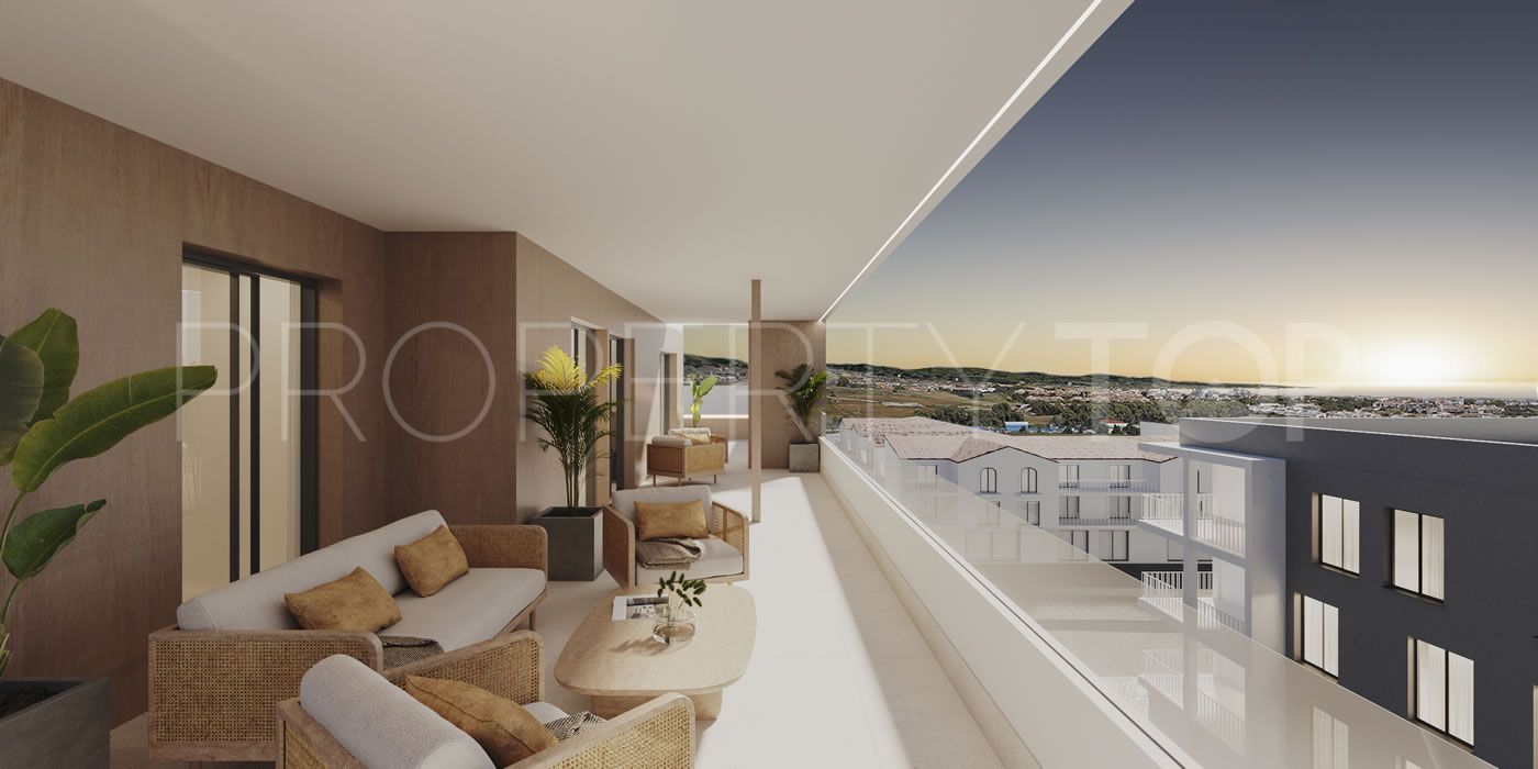 2 bedrooms duplex penthouse in S. Pedro Centro for sale
