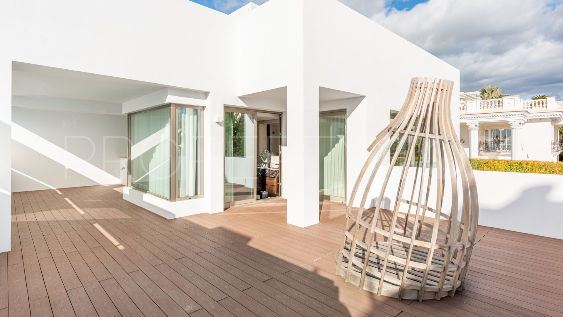 Villa with 5 bedrooms for sale in Rio Verde Playa