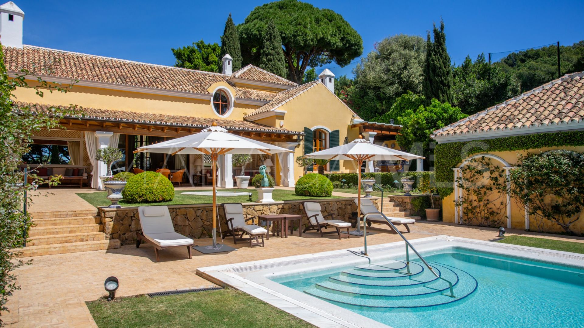 Villa for sale in Marbella Ost