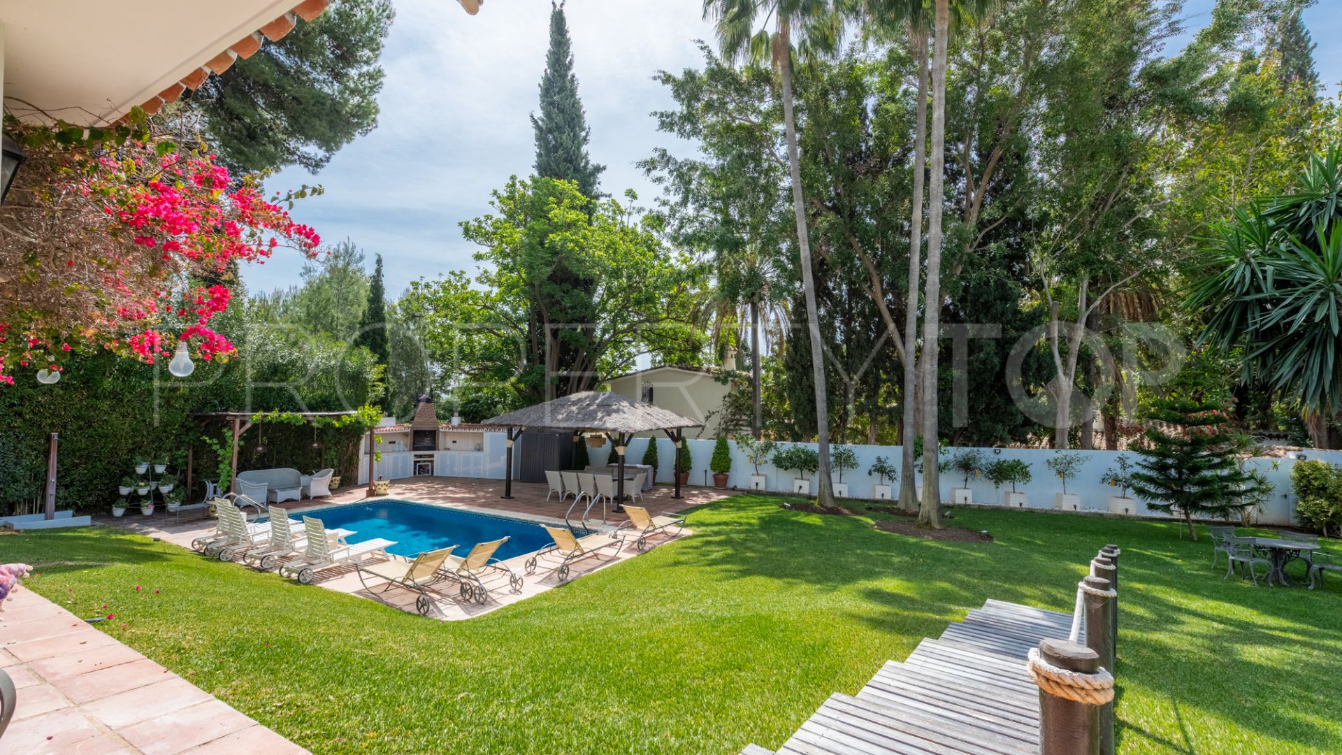 Rocio de Nagüeles, villa en venta con 3 dormitorios