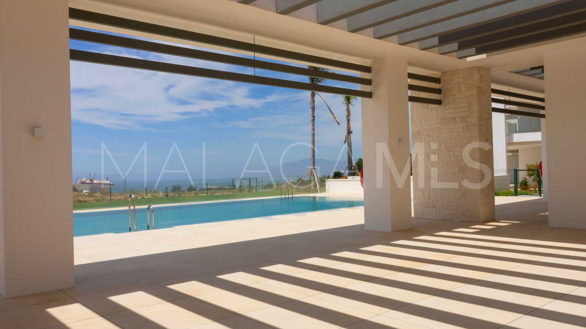 Appartement rez de chaussée for sale in Ojen