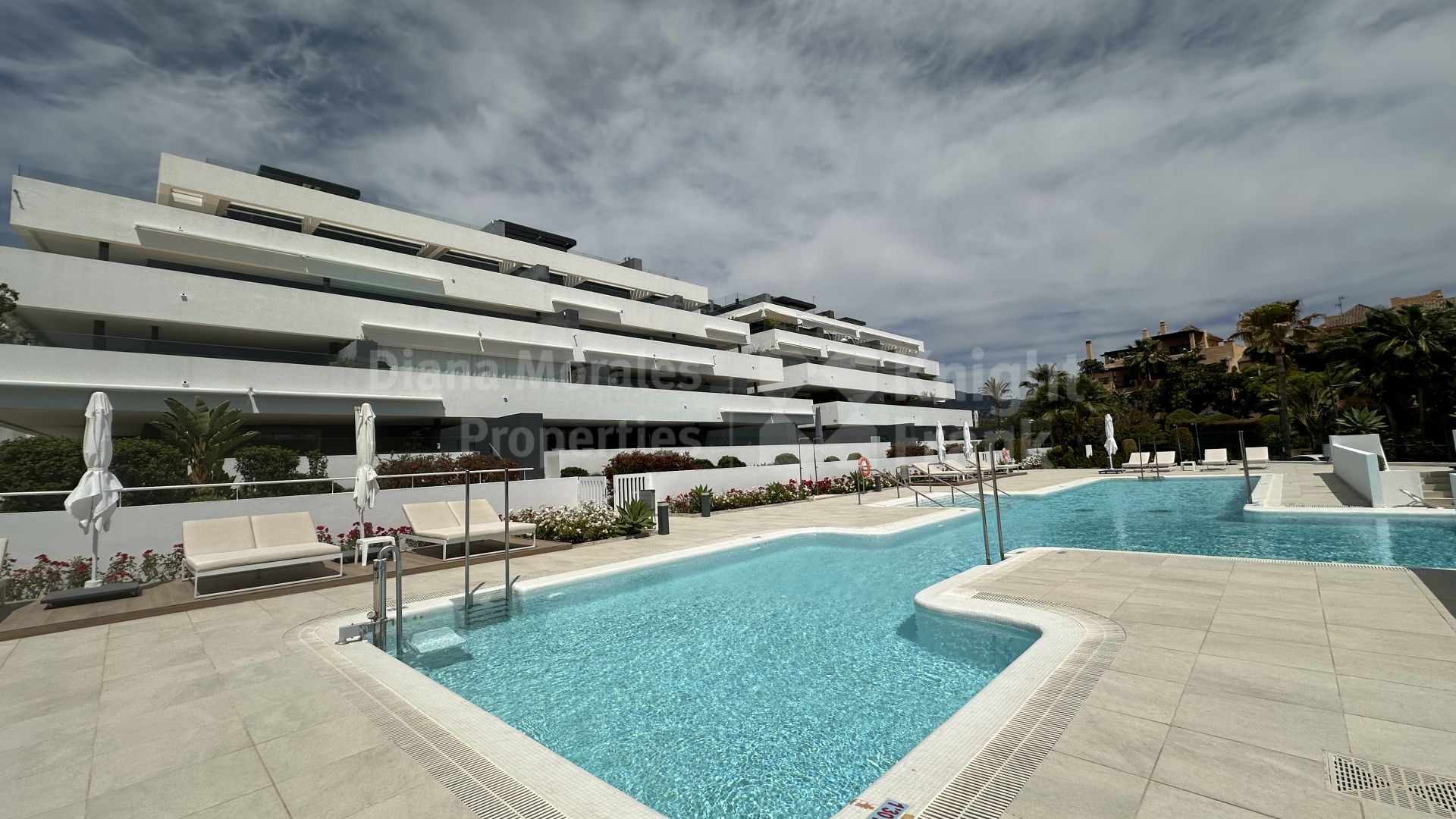 3-Schlafzimmer-Wohnung in El Campanario Hills, Estepona
