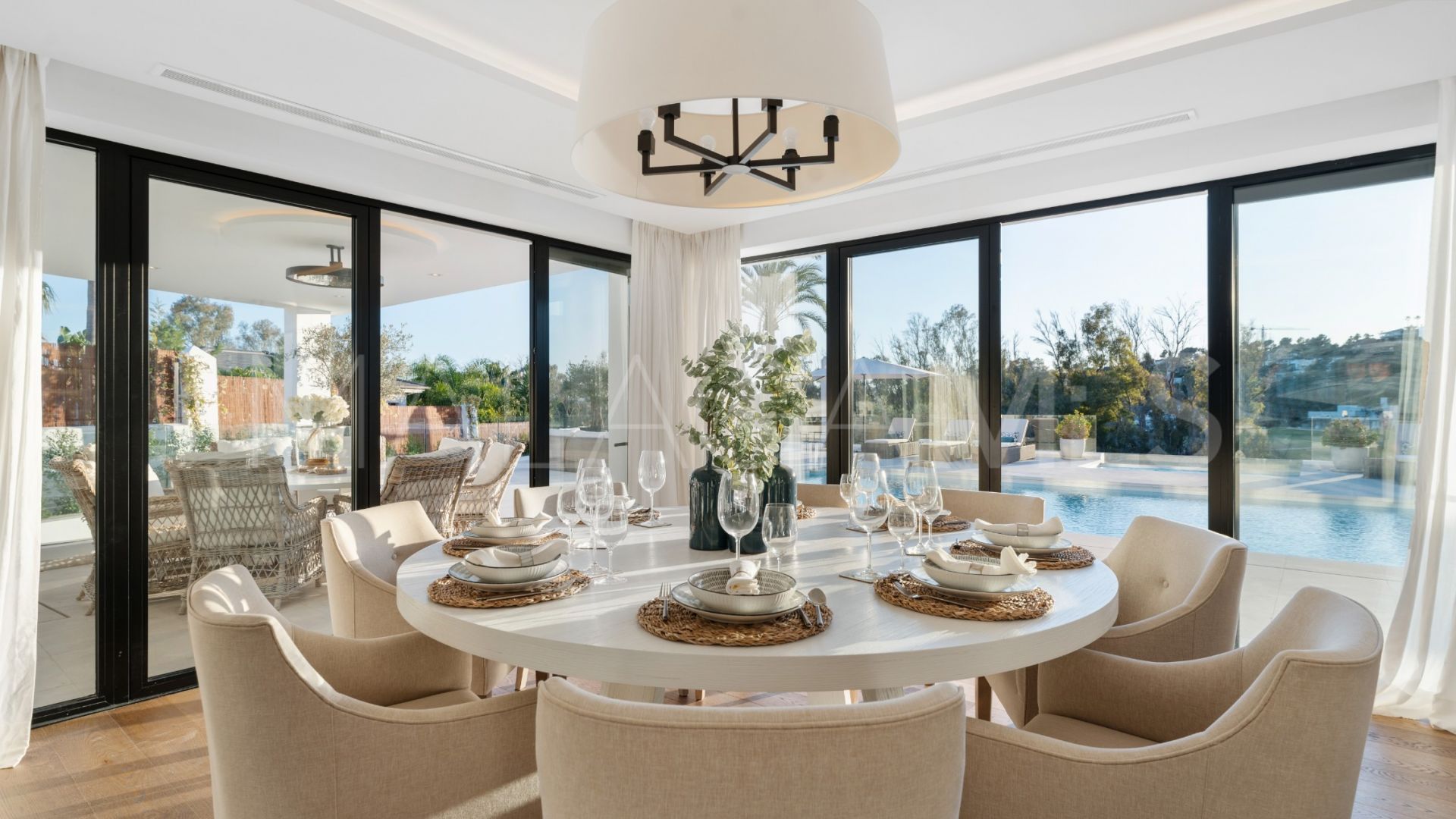 Villa with 7 bedrooms for sale in Los Naranjos Golf