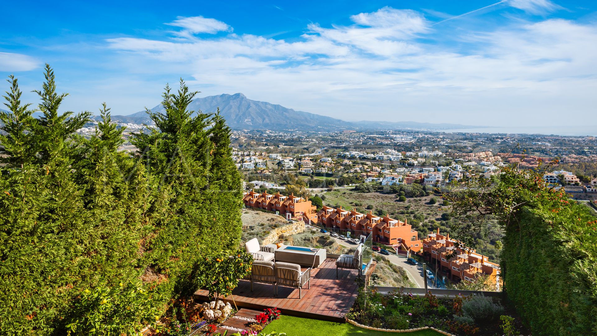 Adosado a la venta de 4 bedrooms in La Alqueria