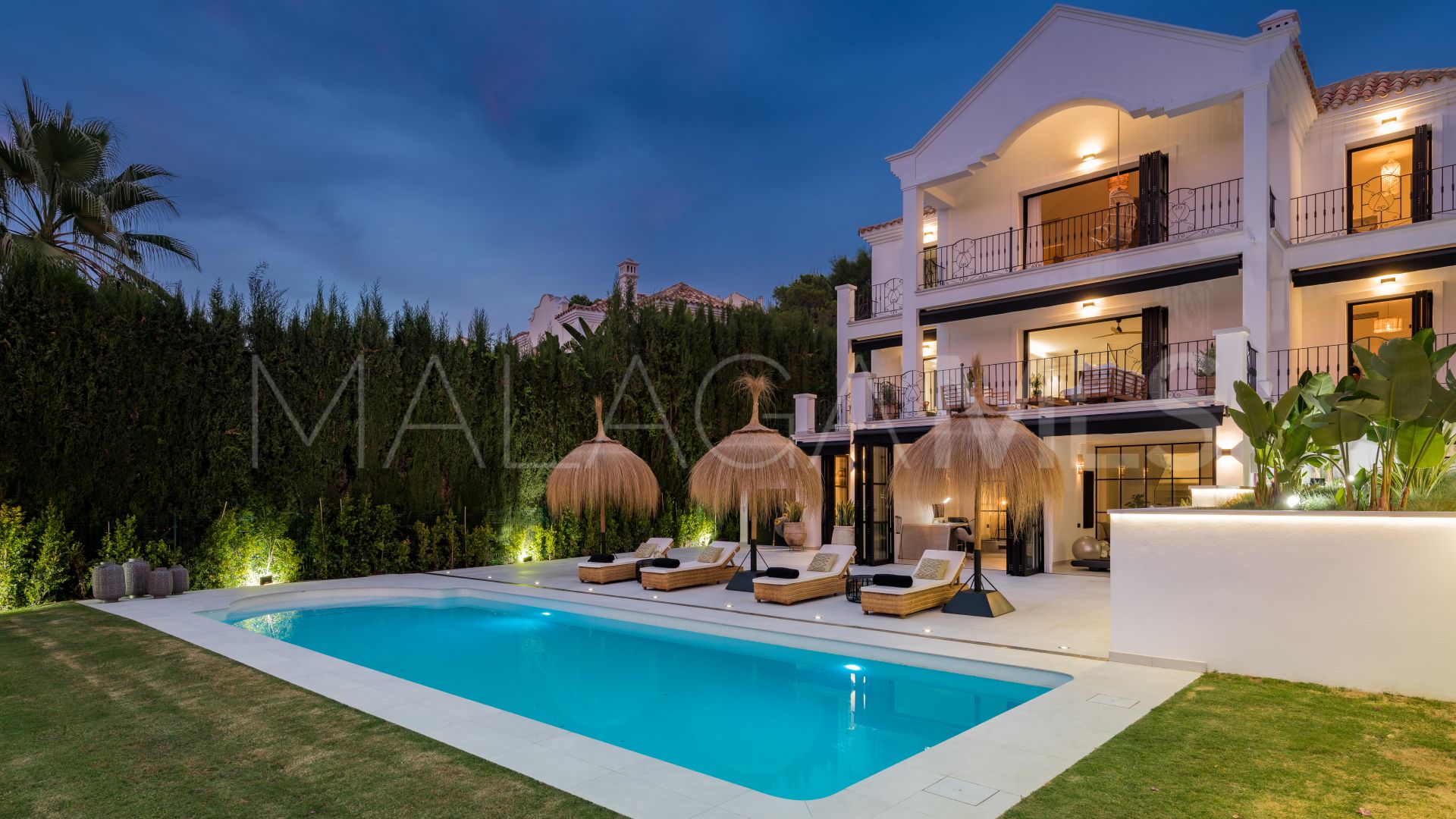 Villa for sale in Puerto del Capitan