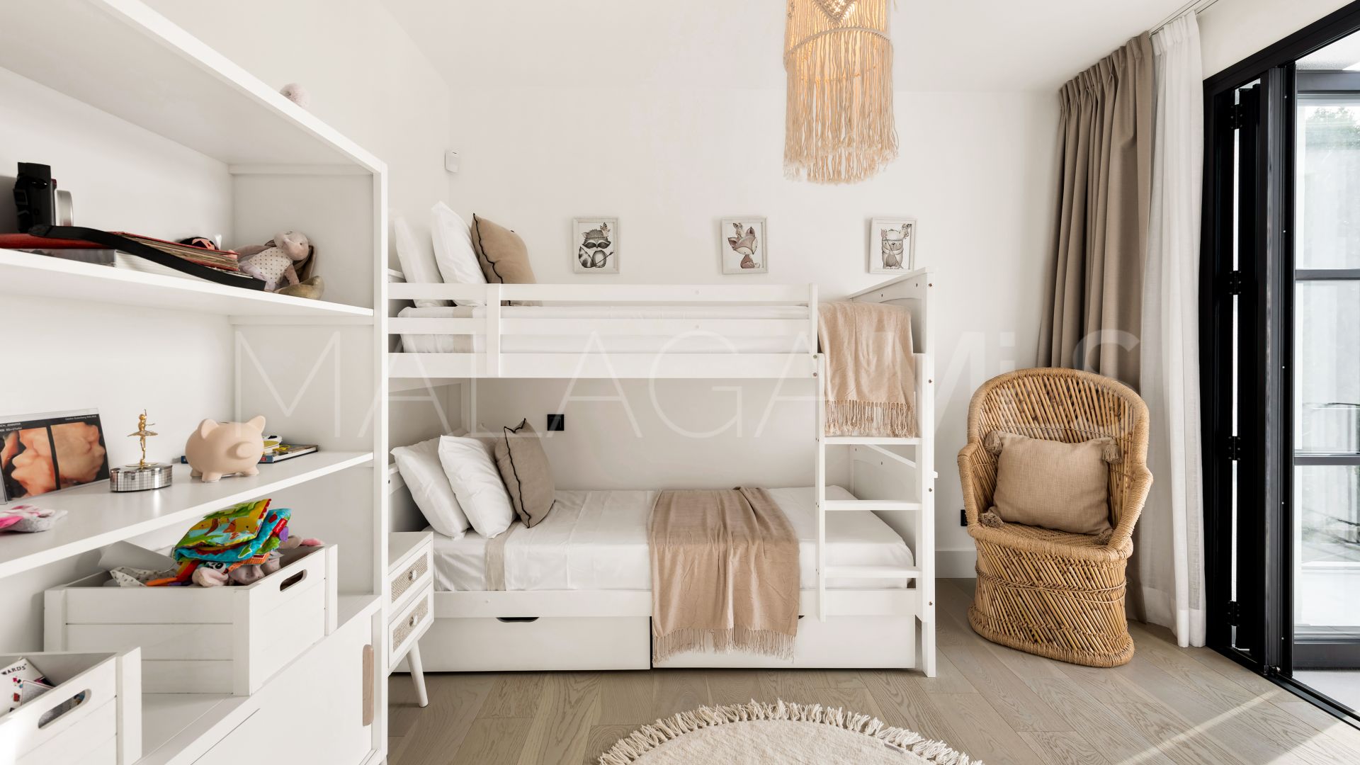 Villa for sale in Puerto del Capitan