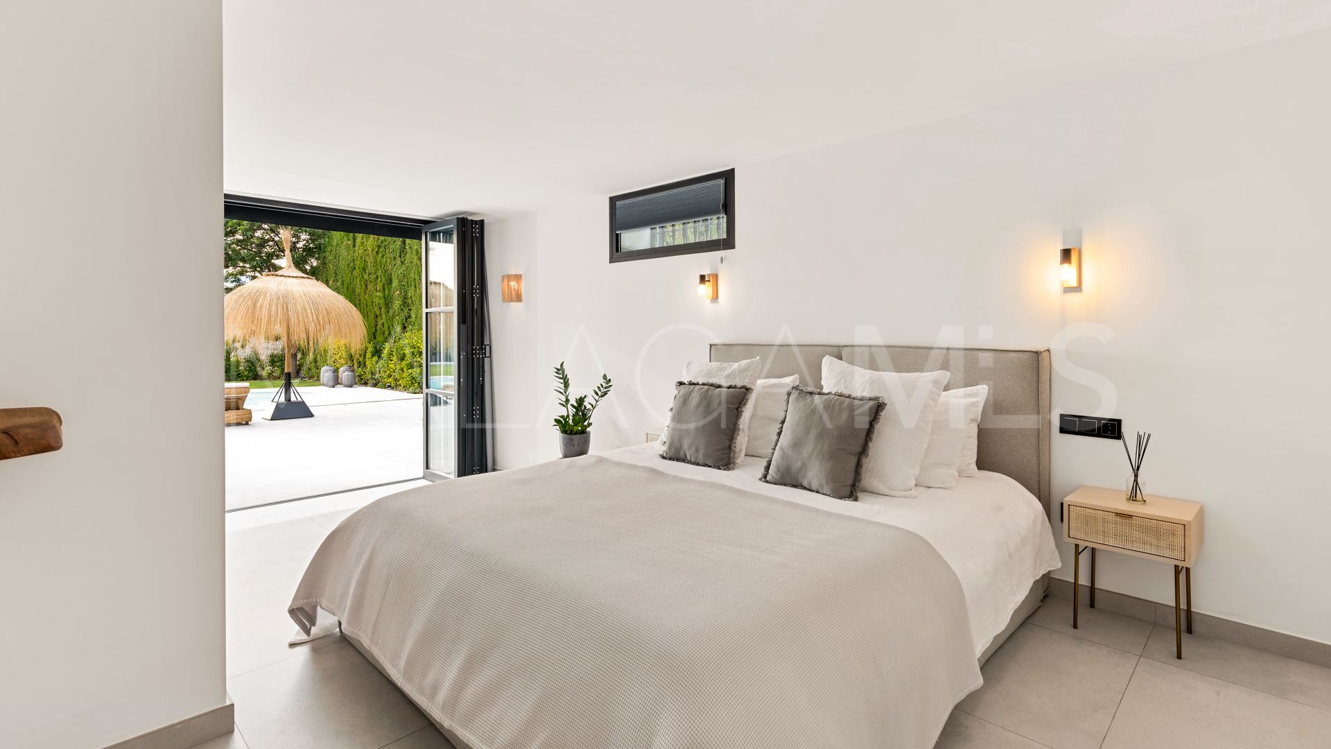 Villa for sale in Puerto del Capitan