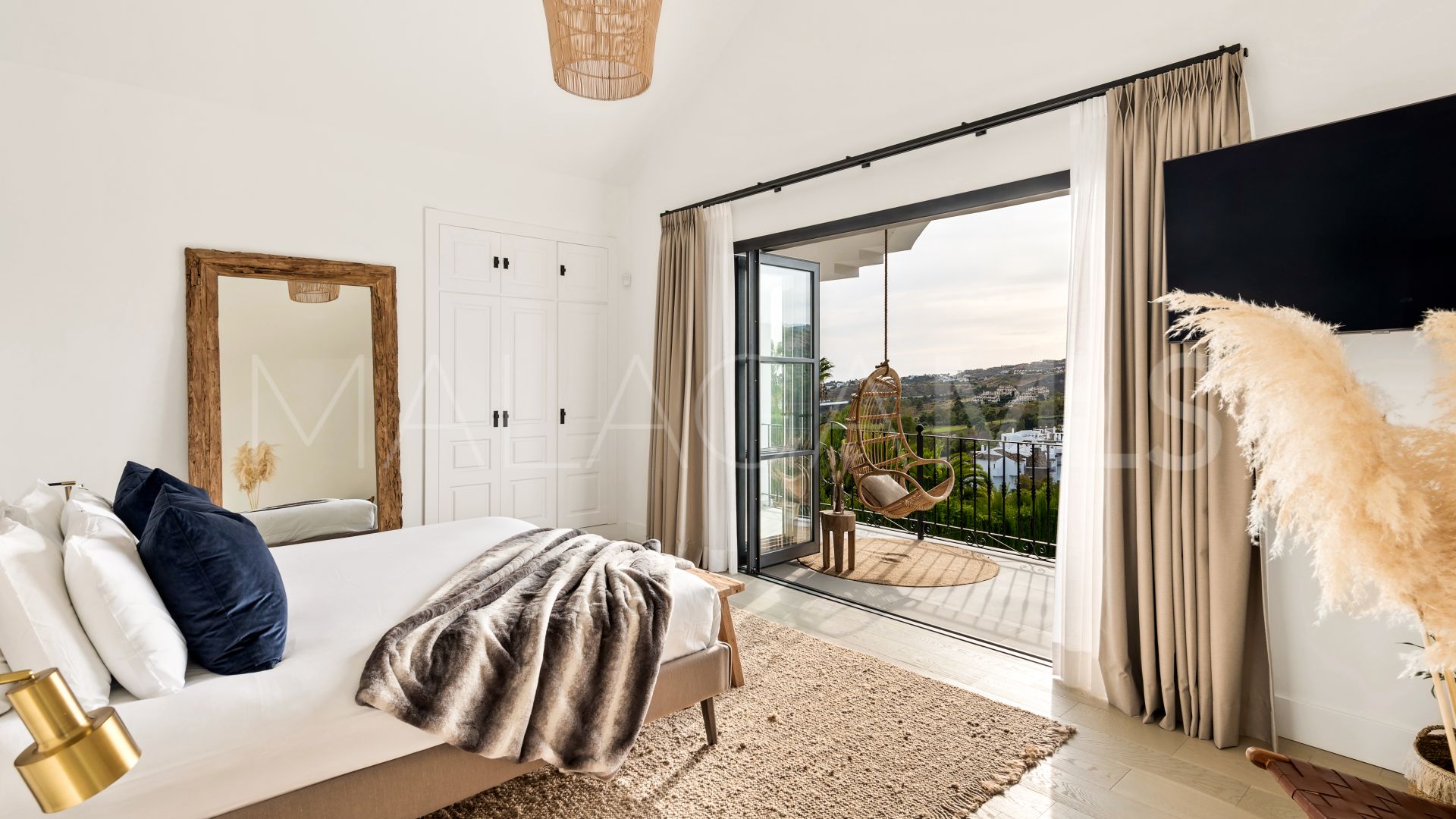Villa for sale in Puerto del Capitan