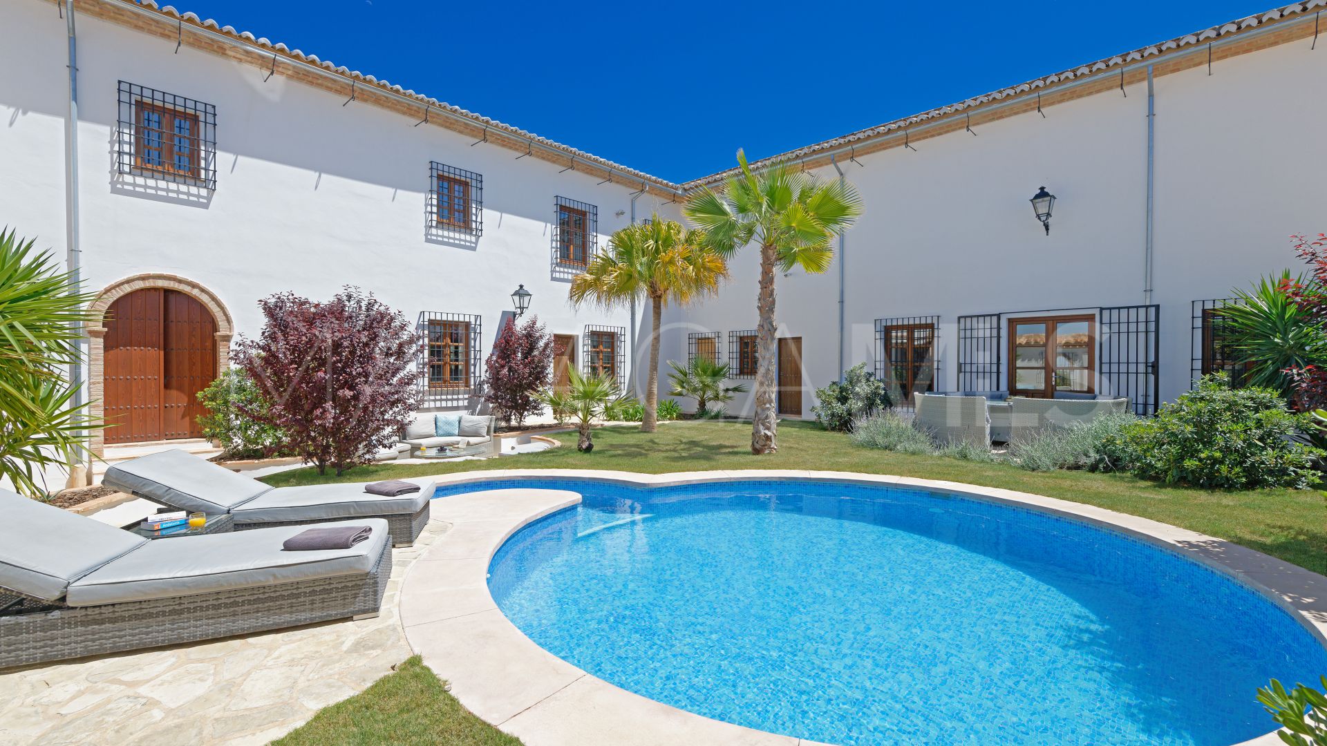 Antequera, hotel a la venta