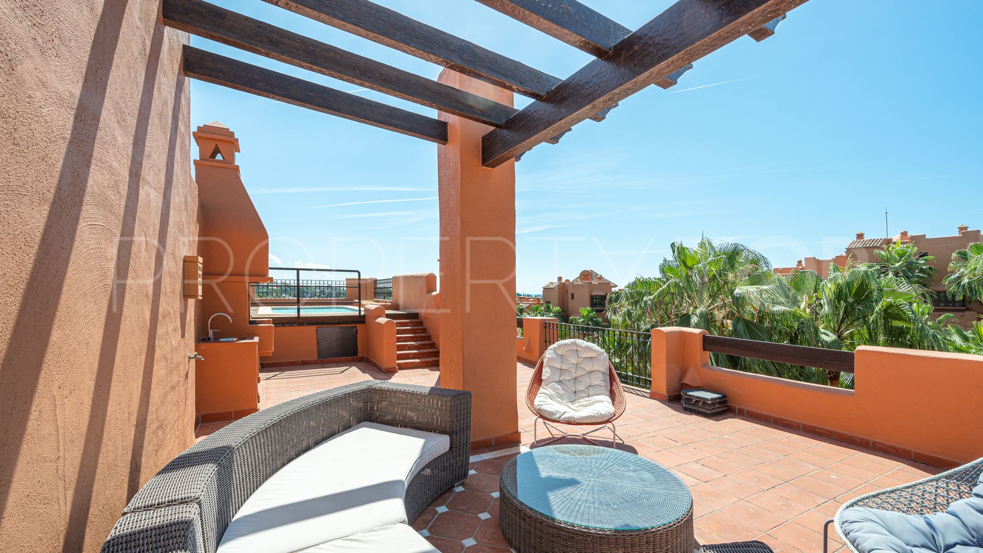 Duplex penthouse for sale in La Alzambra Hill Club