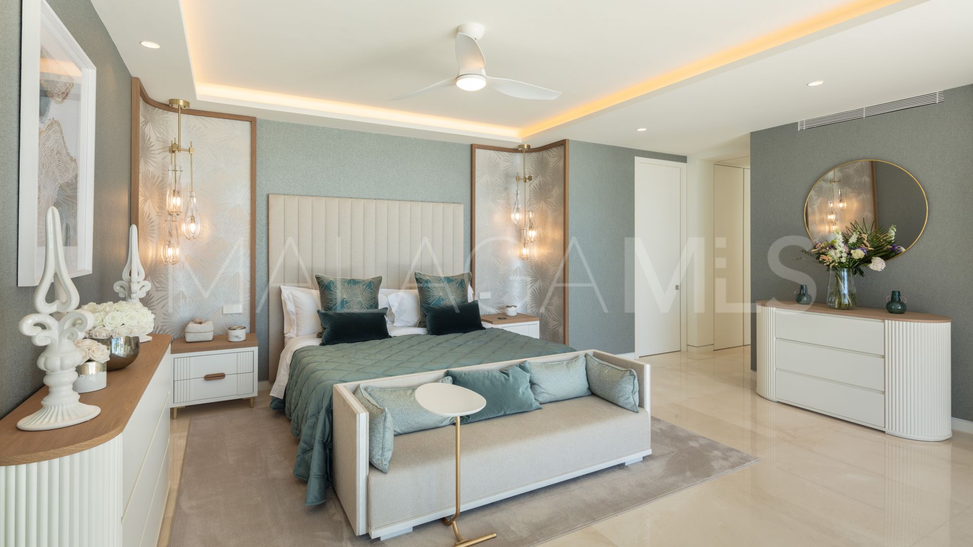 Zweistöckiges penthouse for sale in Marina de Puente Romano