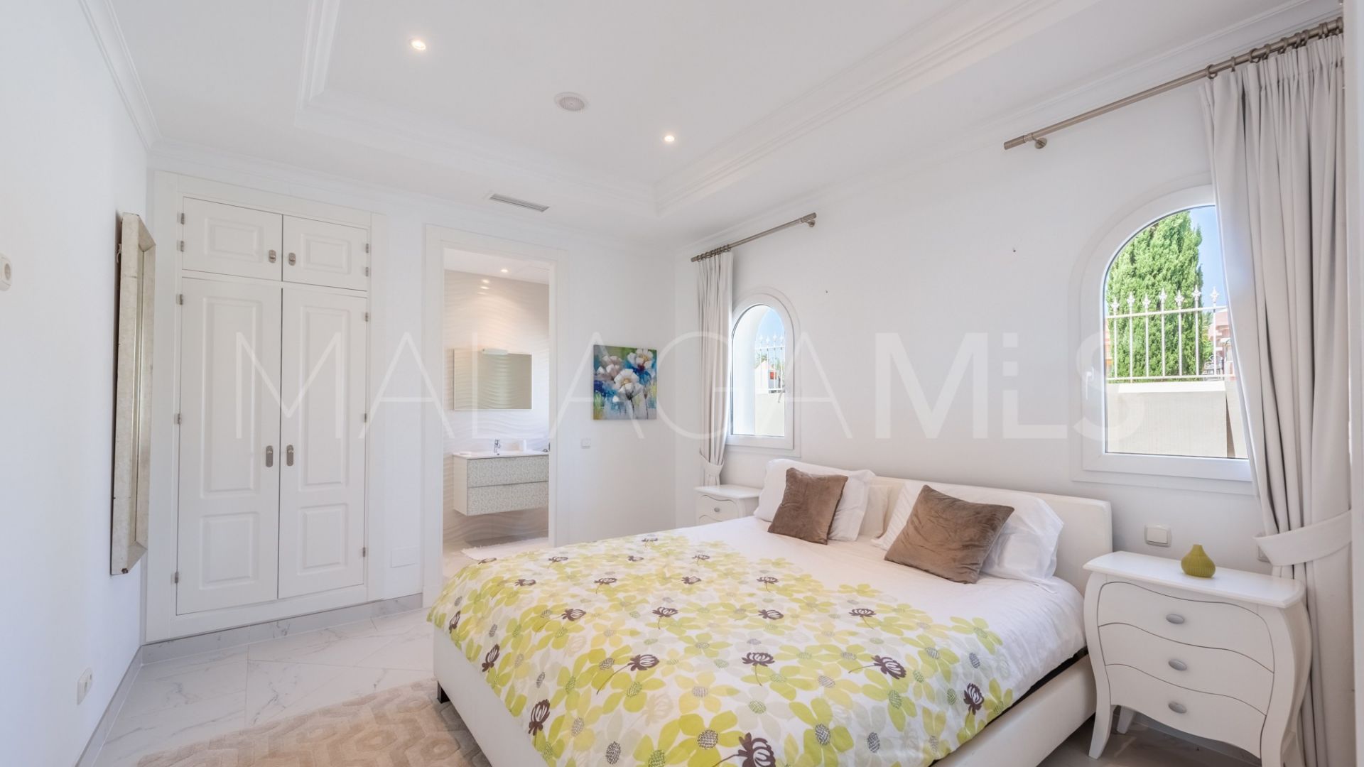 Villa for sale in Los Flamingos Golf