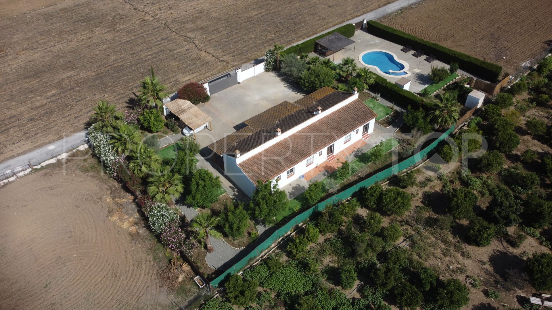6 bedrooms Coin finca for sale